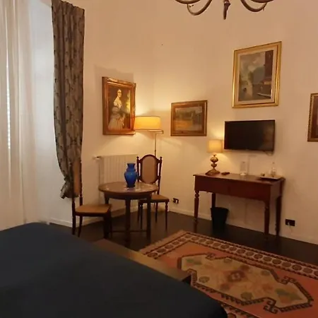 Palace 4*
