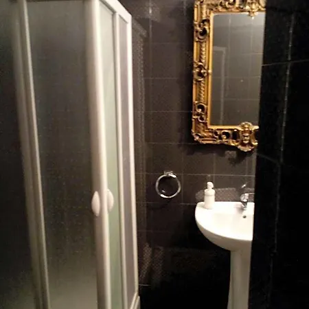 Palace 4*