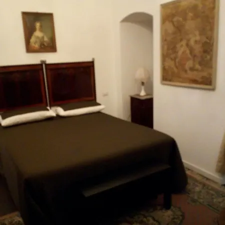 Palace 4*