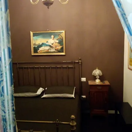 Palace 4*