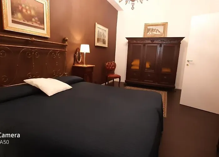 Palace Oda ve Kahvaltı 4*